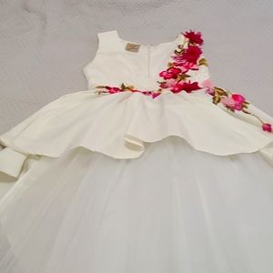 Custom made 2 pieces embroidery Top with Tulle skirt